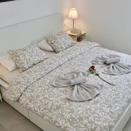 Paradise Ocean View Apartamento *