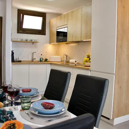 Paradise Ocean View Apartamento *