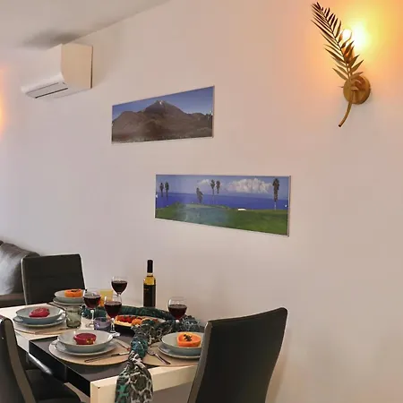 Paradise Ocean View Апартаменты Лос Кристианос