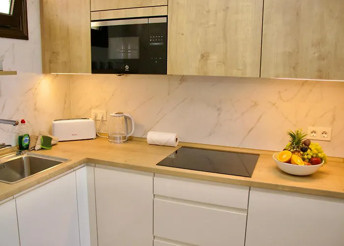 Paradise Ocean View Apartament *